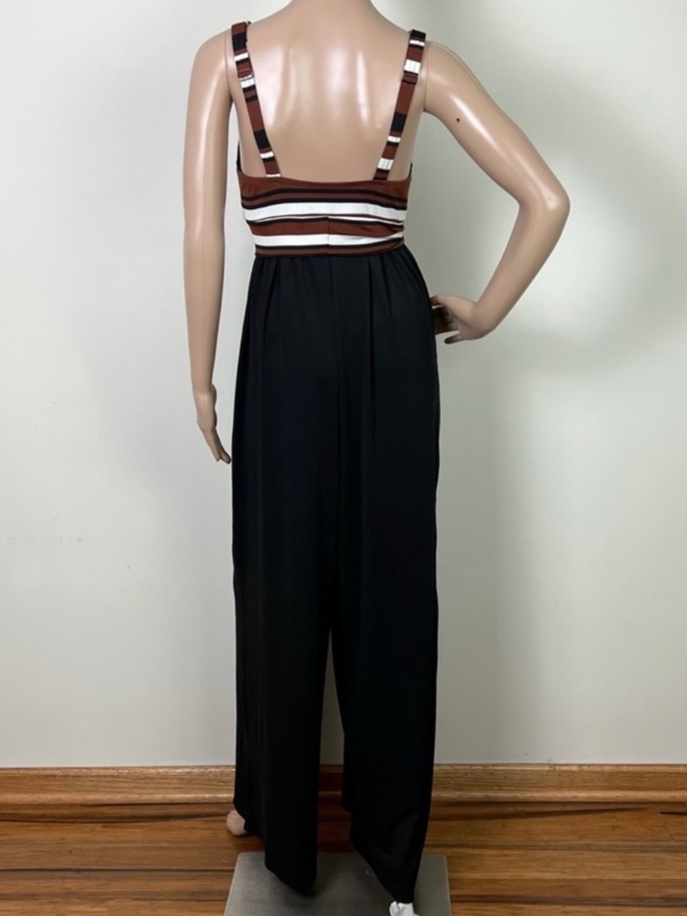 NEW ROBIN PICCONE STRIPED WIDE LEG JUMPSUIT - Picture 6 of 6